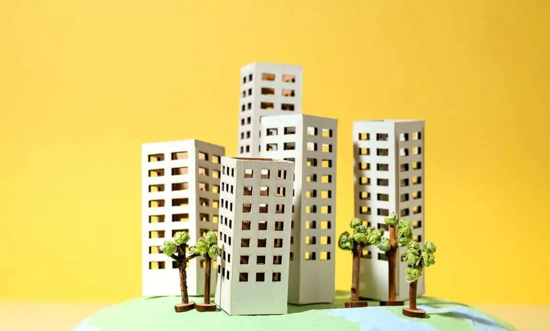 Vancouver Faces Record Rents Amid Growing Housing Shortage